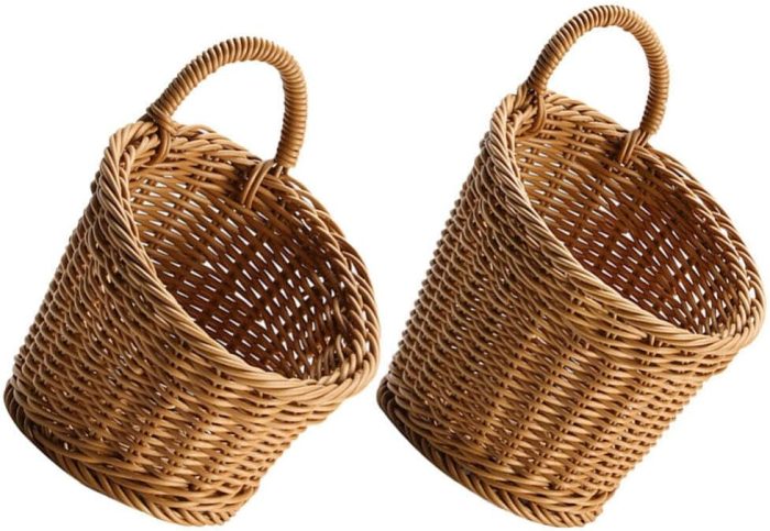 Wall Hanging Onion Basket, 2pcs Wicker Woven Basket Handmade Rattan Basket Fruits and Veggies Storage Basket for Pantry Kitchen Garden