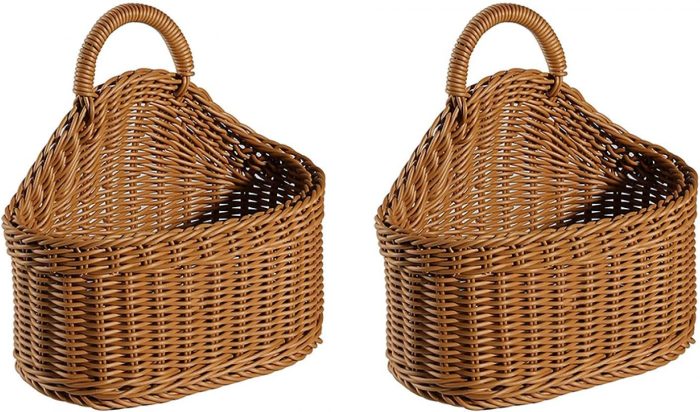 2 Pcs Hanging Storage Baskets, Plastic Pantry Wicker Baskets, Wall Mount Basket with Hook, Decorative Baskets for Organizing, Small Woven Baskets for Kitchen Bathroom(Brown)